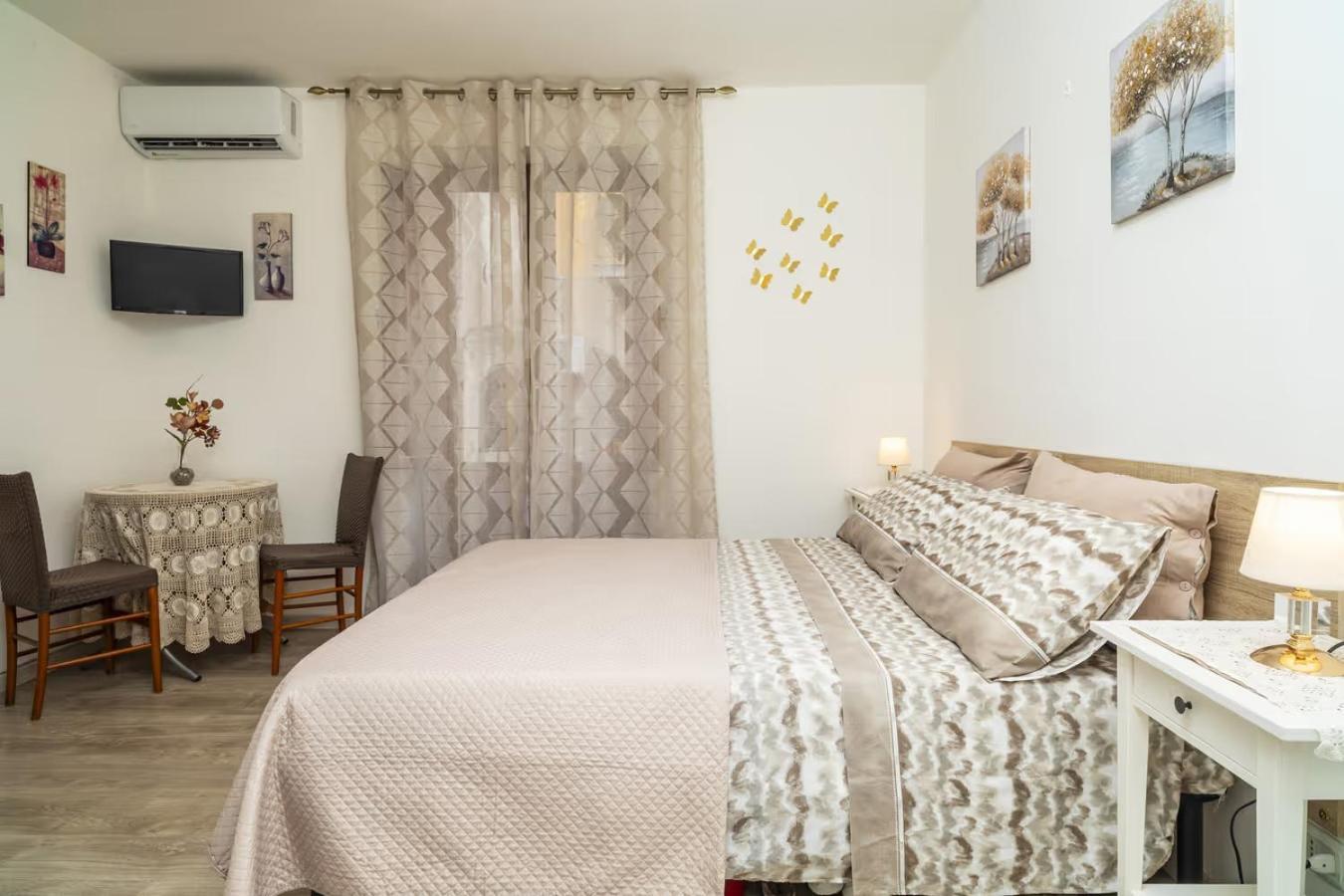 La Gioia Hotell Giardini Naxos Eksteriør bilde