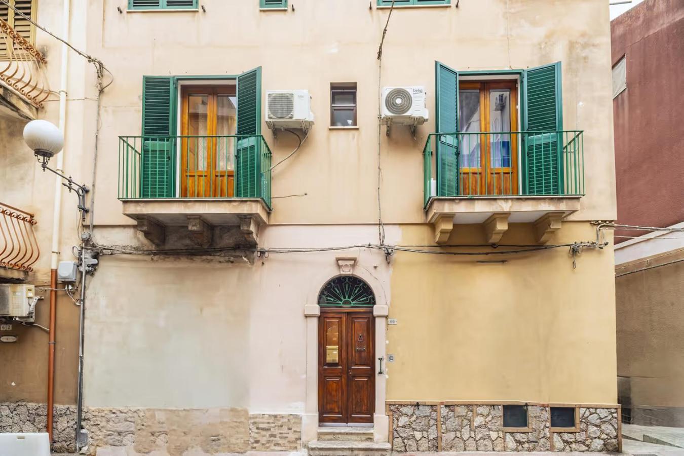 La Gioia Hotell Giardini Naxos Eksteriør bilde